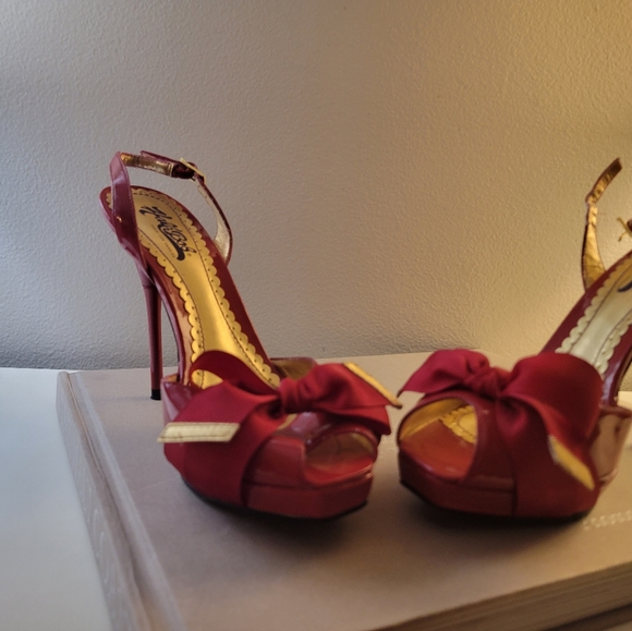 Hale Bob red heels. - Picture 4 of 6